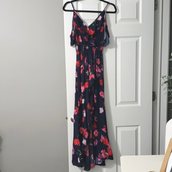Express Dresses & Skirts - Express maxi dress